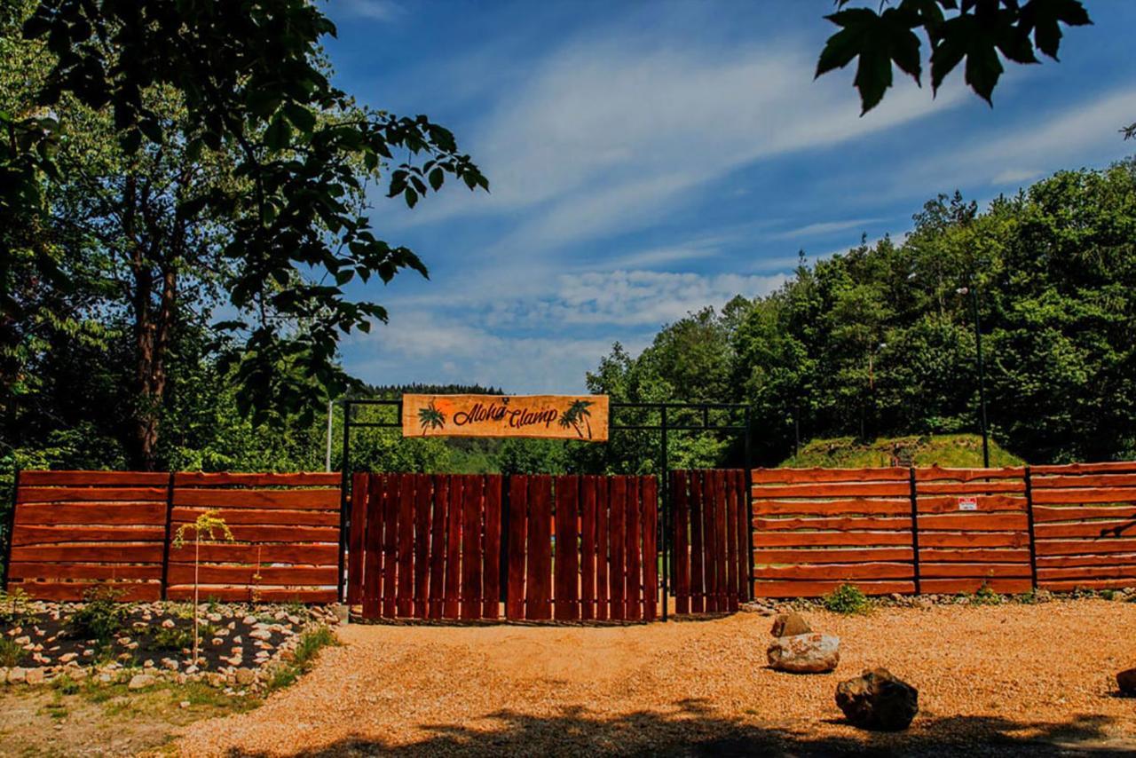 Aloha Glamp - Okragle Domki Przy Rzece - Balia I Sauna - Energylandia Zagornik Ngoại thất bức ảnh