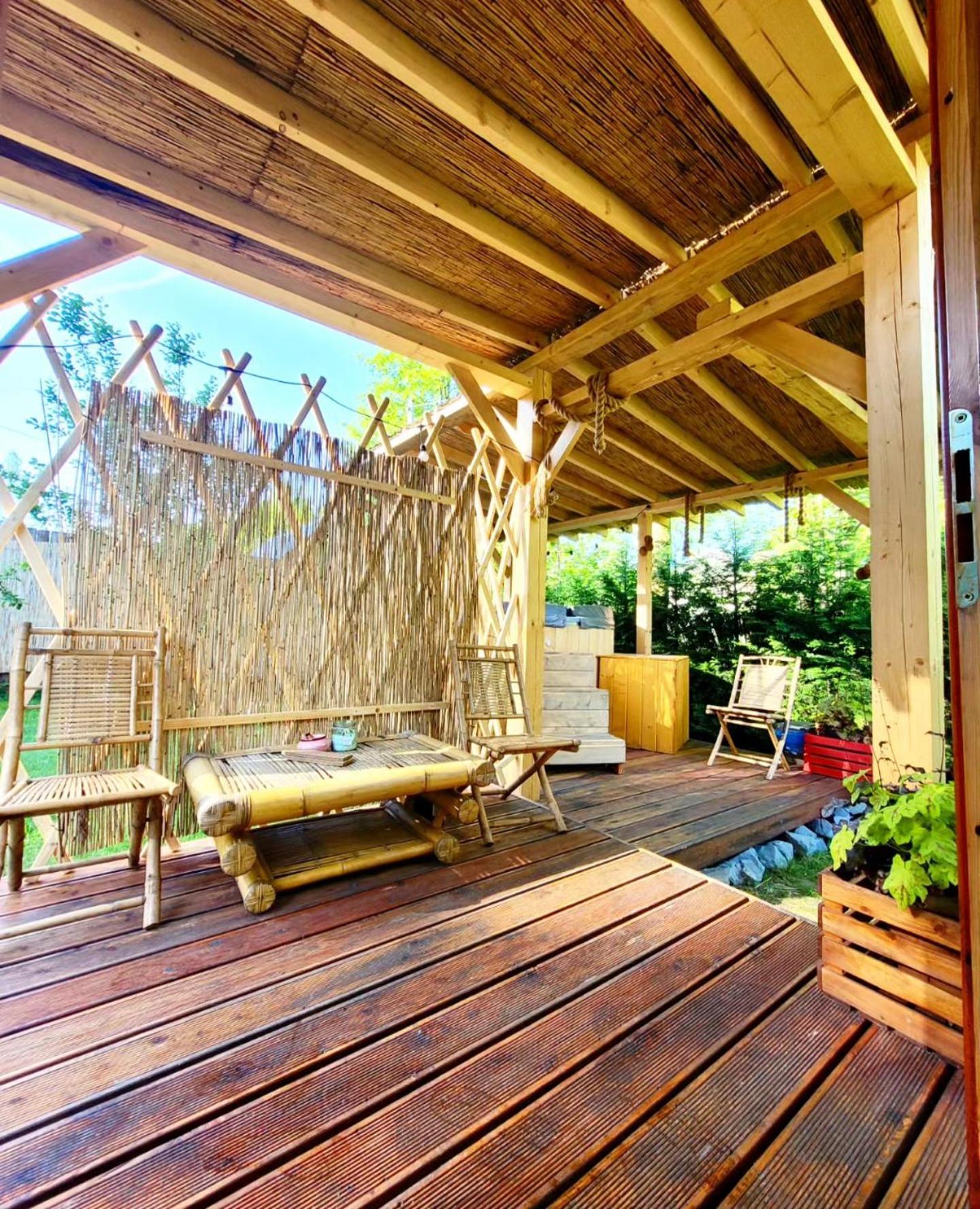 Aloha Glamp - Okragle Domki Przy Rzece - Balia I Sauna - Energylandia Zagornik Phòng bức ảnh